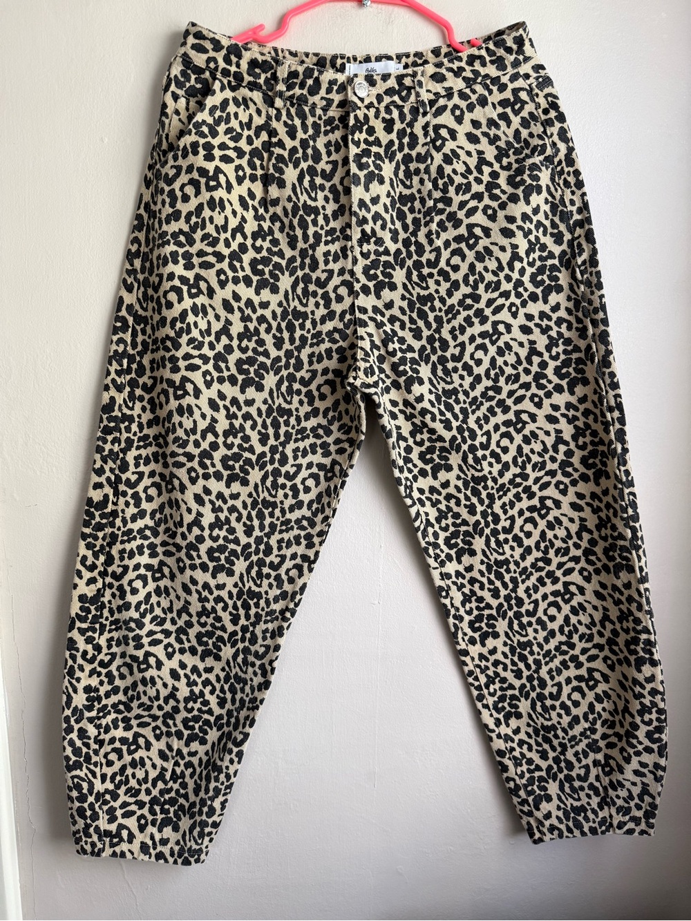 Adika Leopard Print Jeans High Rise Cropped Relaxed Tapered Subtle Barrel Leg L